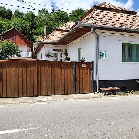 里梅泰亚Rozsa Panzio住宿加早餐旅馆 外观 照片
